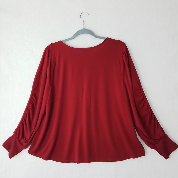 Adrienne‎ Vittadini Long Sleeve Plus Size Blouse 2X in Red w/ Lace - Picture 2 of 11